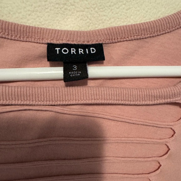 Torrid Cut Tee Dessert Dreaming sz 3 - Picture 4 of 10